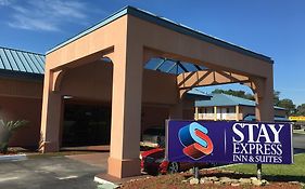 Stay Express Inn & Suites Brunswick Ga